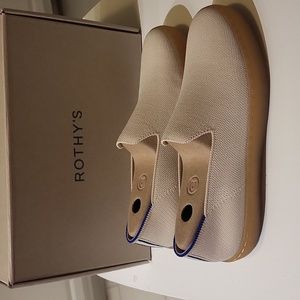 Rothys womens 8.5 original slip on sneaker